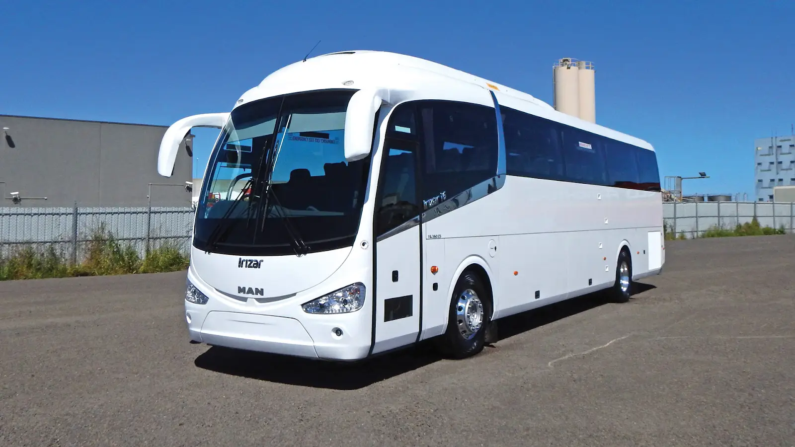 Benefits of Charter Coaches for Group Travel in Melbourne